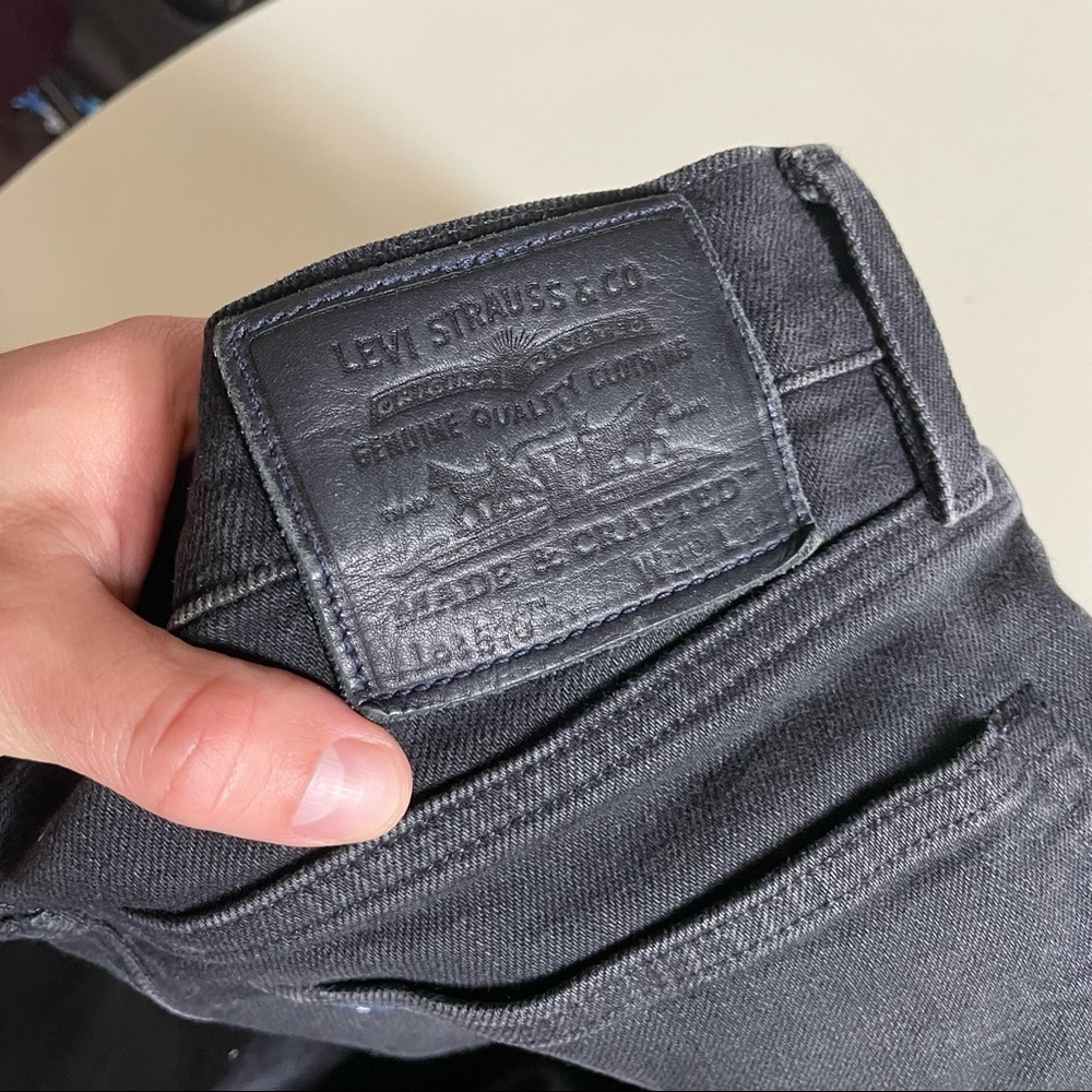 Levi’s Made & Crafted 501 Slim Jeans Size 29x34 Black Rinse Big E Blue Tab - Picture 11 of 13